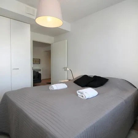 Convenient For 2 With Sauna Huoneisto